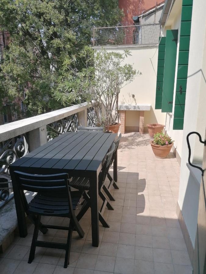 Del Remer Apartment - 5Mins From San Marco Sq Venecia Exterior foto