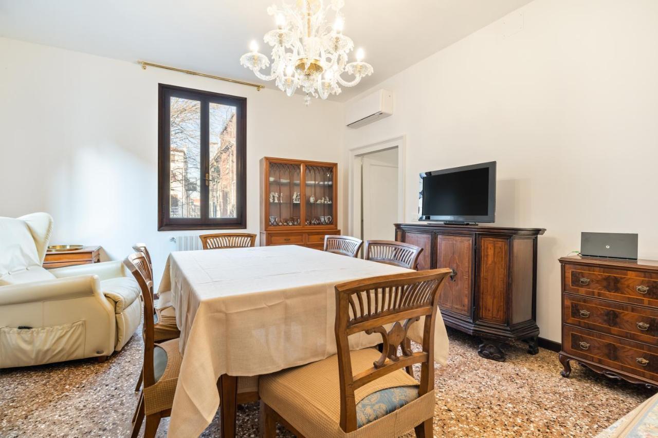 Del Remer Apartment - 5Mins From San Marco Sq Venecia Exterior foto