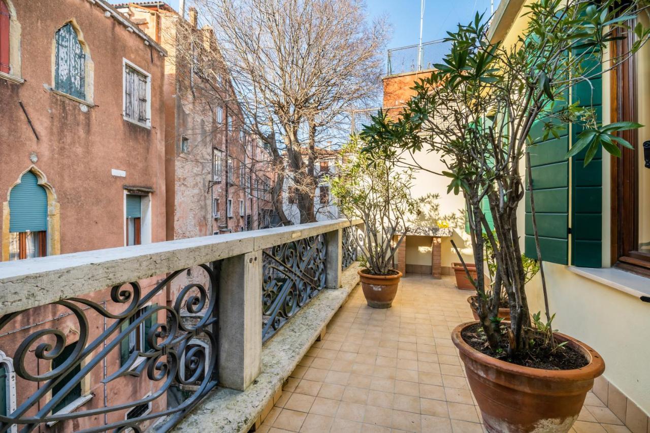 Del Remer Apartment - 5Mins From San Marco Sq Venecia Exterior foto